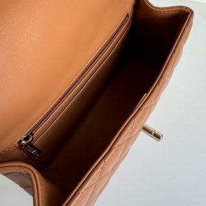 FLAP BAG 20 IN BRONZE BROWN LAMBSKIN WITH HANDLE