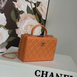 SMALL BOX BAG 18 IN CARROT LAMBSKIN GOLD HARDWARE