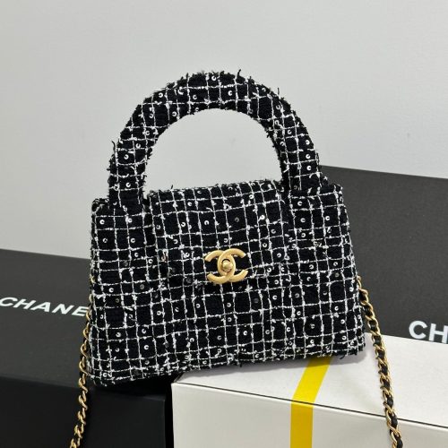 img_b885826e_20240130_i1706589370_207_1_jpg KELLY SHOPPING BAG 19 IN BLACK MIX WHITE TWEED GOLD HARDWARE