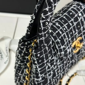 KELLY SHOPPING BAG 19 IN BLACK MIX WHITE TWEED GOLD HARDWARE