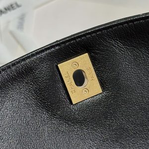 HIPPIE HOBO POSTMAN BAG 30 IN BLACK CALFSKIN GOLD HARDWARE