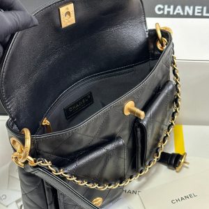 SMALL HIPPIE HOBO POSTMAN BAG 25 IN BLACK CALFSKIN GOLD HARDWARE