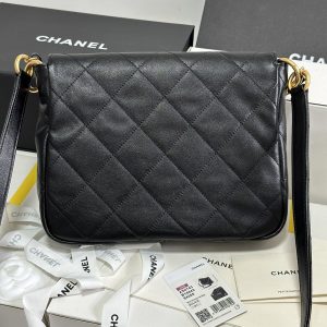 SMALL HIPPIE HOBO POSTMAN BAG 25 IN BLACK CALFSKIN GOLD HARDWARE