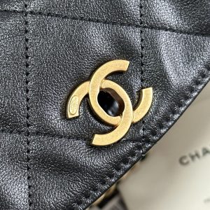 SMALL HIPPIE HOBO POSTMAN BAG 25 IN BLACK CALFSKIN GOLD HARDWARE