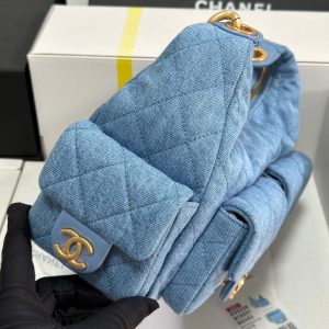 img_b885826e_20250112_i1736659381640_2119_0_5_jpg CC 25C Hobo 31cm Baby Blue Demin Gold Hardware 243565