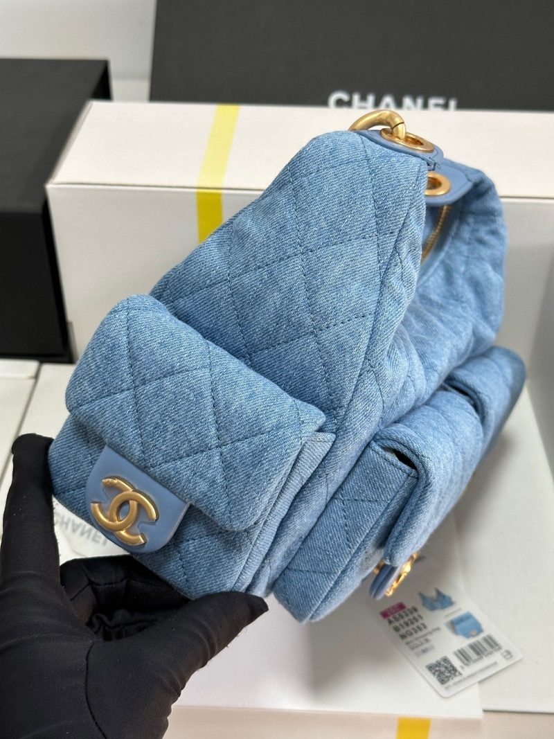 img_b885826e_20250112_i1736659381640_2119_0_5_jpg CC 25C Hobo 31cm Baby Blue Demin Gold Hardware 243565