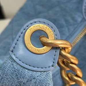 img_b885826e_20250112_i1736659480717_7665_0_2.jpg_1 CC 25C Hobo 35cm Baby Blue Demin Gold Hardware 243567