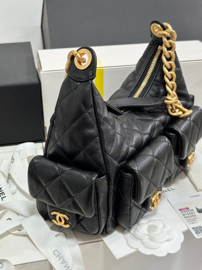 CC 25C Hobo 31cm Black Lambskin Gold Hardware 243540