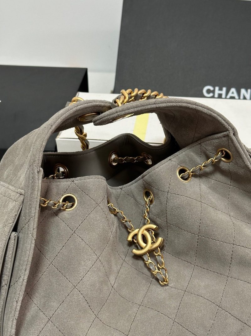 CC 25C Hobo Bag 30cm Grey Suede