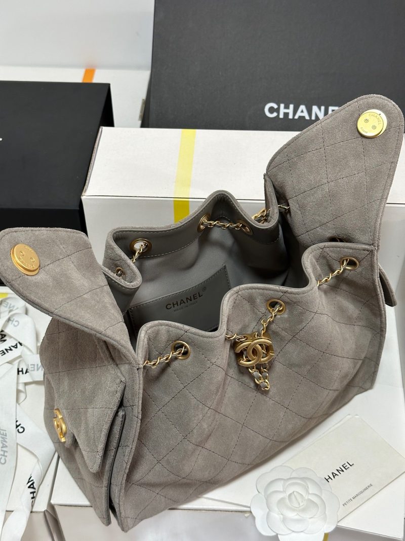 CC 25C Hobo Bag 30cm Grey Suede