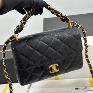 CC 25P Flap 18 Bag Black Cowhide Gold Hardware 243560