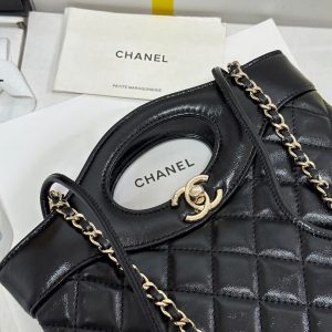 CC 25P Mini 31 Bag Black Waxed Sheepskin Gold Hardware 243582