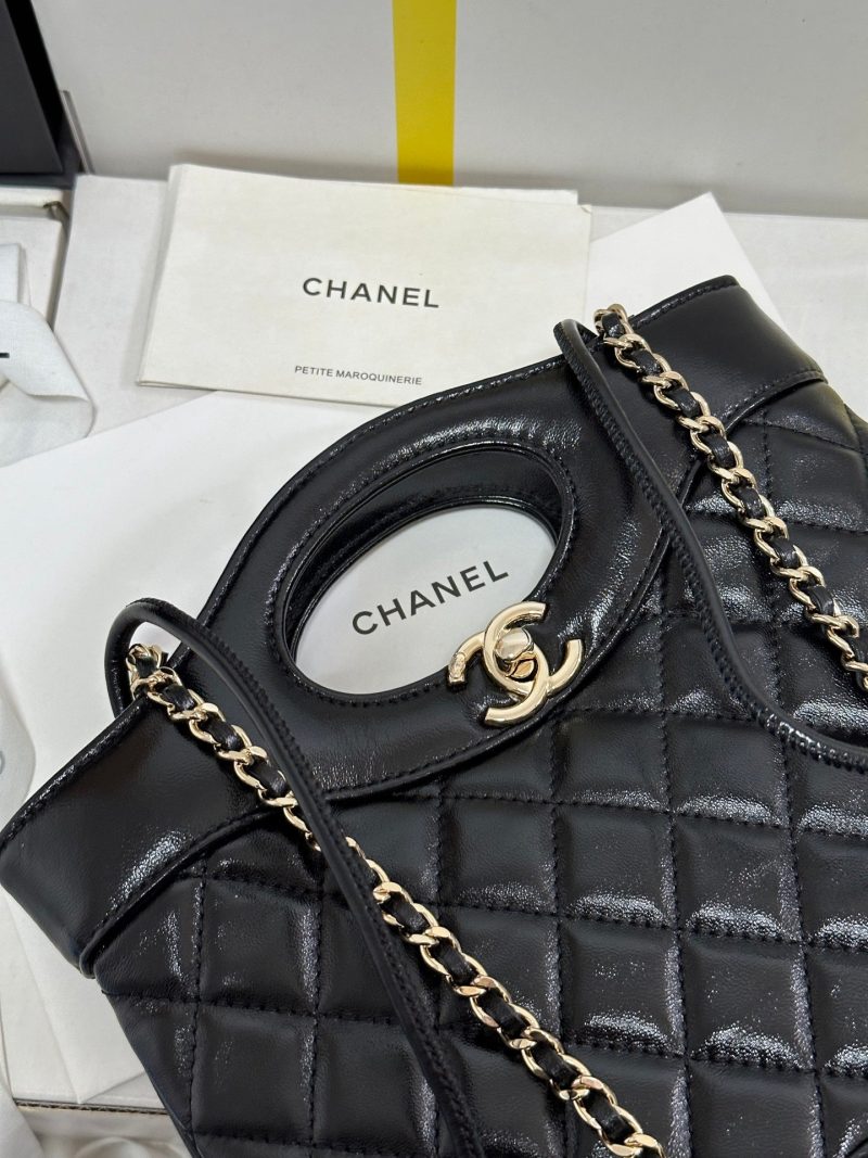 CC 25P Mini 31 Bag Black Waxed Sheepskin Gold Hardware 243582