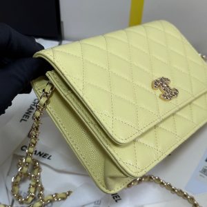 CC 25P Wallet On Chain 19cm Yellow Pastel Cowhide Heart Rhinestone 243595