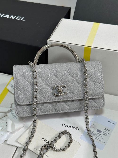 CC 25P Wallet Woc Handle 17cm Light Gray Leather Silver Hardware 243436