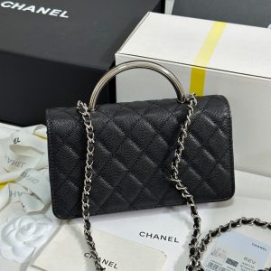 img_b885826e_20250328_i1743135745665_2996_0_8_jpg CC 25P Wallet Woc Handle 17cm Black Leather Silver Hardware 243445