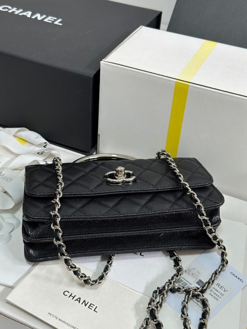 img_b885826e_20250328_i1743135746452_3027_0_7_jpg CC 25P Wallet Woc Handle 17cm Black Leather Silver Hardware 243445