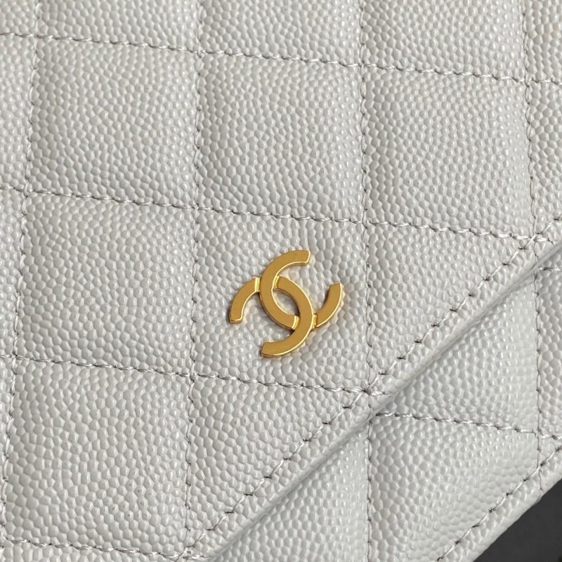 CC Wallet On Chain 20cm White Caviar Leather Gold Hardware 240157