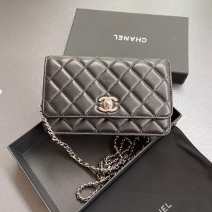 CC Wallet On Chain 20cm Black Lambskin Light Gold Hardware 240166