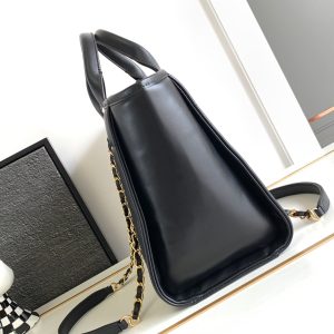 CC MEDIUM DEAUVILLE TOTE BAG 33CM BLACK CALFSKIN GHW