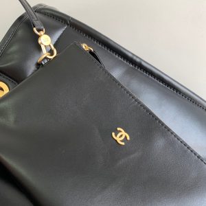 CC LARGE DEAUVILLE TOTE BAG 38CM BLACK CALFSKIN GHW