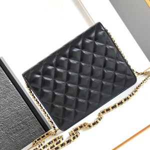 CC MINI 18 BAG IN BLACK CALFSKIN WITH GOLD HARDWARE