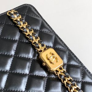 CC MINI 18 BAG IN BLACK CALFSKIN WITH GOLD HARDWARE