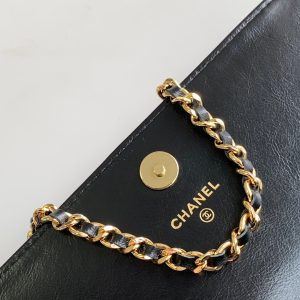 CC MINI 18 BAG IN BLACK CALFSKIN WITH GOLD HARDWARE