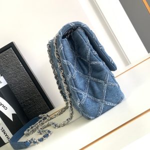 CC MINI 25 CLASSIC BAG IN BLUE COBALT DENIM