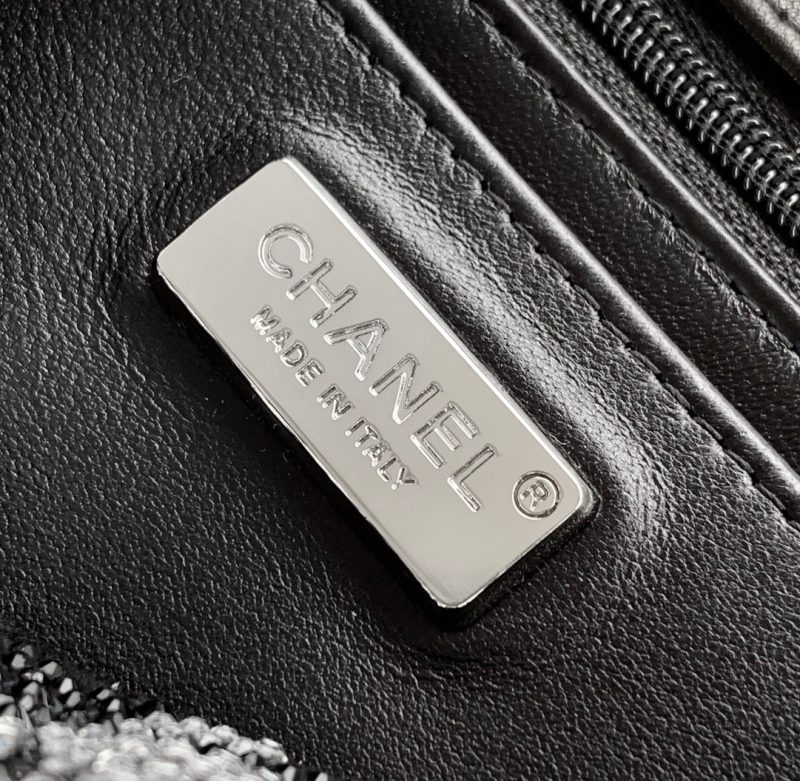 CC 21 EVENING BAG IN BLACK MIX SILVER CALFSKIN