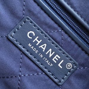 CC MEDIUM 42 BAG IN NAVY BLUE DENIM