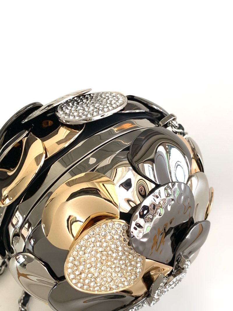 img_d0c94e6f_20240623_i1719134568_6752_4_jpg EVENING BAG 9 GOLD SILVER RUTHENIUM METAL WITH CRYSTAL