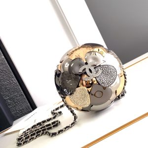 img_d0c94e6f_20240623_i1719134568_7811_0_jpg EVENING BAG 9 GOLD SILVER RUTHENIUM METAL WITH CRYSTAL