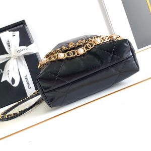 24a cc 22 hobo bag 20cm black lambskin pearl gold hardware