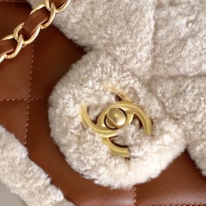 Flap Bag Small 23cm White Brown Sherling Lambskin Gold Hardware