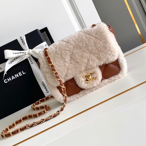 img_d0c94e6f_20240925_i1727277412_6959_4_jpg Flap Bag Mini 18cm White Brown Sherling Lambskin Gold Hardware
