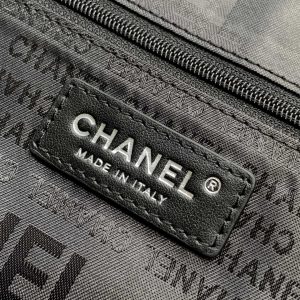 CC Vintage Hobo Bag 40cm Black Lambskin Silver Hardware