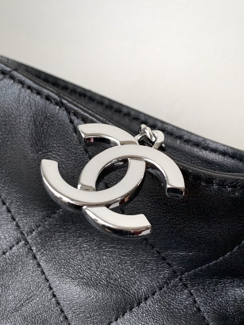 CC Vintage Hobo Bag 40cm Black Lambskin Silver Hardware