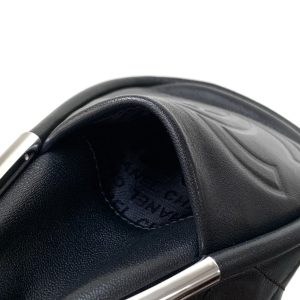 CC Vintage Hobo Bag 30cm Black Lambskin Silver Hardware