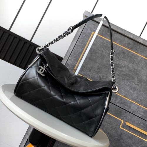 img_d0c94e6f_20241013_i1728815494_8055_1_jpg CC Vintage Hobo Bag 30cm Black Lambskin Silver Hardware