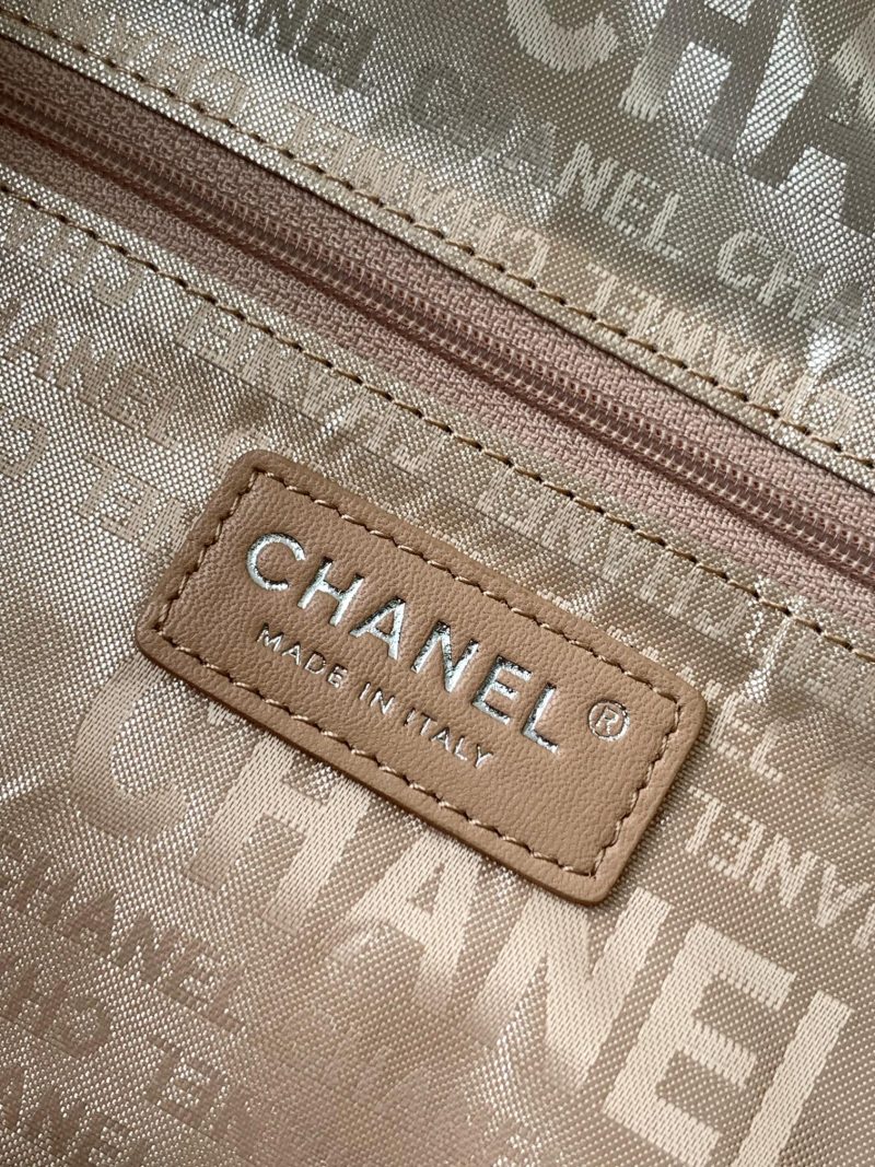 img_d0c94e6f_20241016_i1729083005_2824_0_jpg CC Vintage Hobo Bag 40cm Silver Metalic Lambskin Silver Hardware