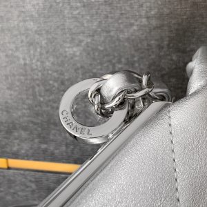 img_d0c94e6f_20241016_i1729083005_7587_0_jpg CC Vintage Hobo Bag 40cm Silver Metalic Lambskin Silver Hardware