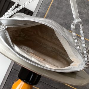 img_d0c94e6f_20241016_i1729083020_4943_1_jpg CC Vintage Hobo Bag 30cm Silver Metalic Lambskin Silver Hardware