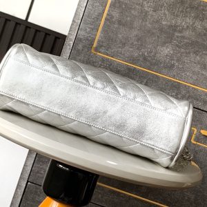 img_d0c94e6f_20241016_i1729083021_2039_7_jpg CC Vintage Hobo Bag 30cm Silver Metalic Lambskin Silver Hardware