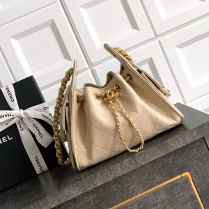 CC 25C Hobo Bags 20cm Beige Grained Calfskin