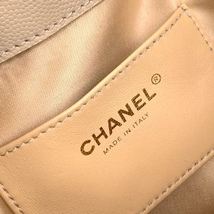 CC 25C Hobo Bags 20cm Beige Grained Calfskin