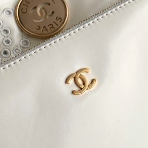 CC 25S Hobo Bag 30cm Cream Calfskin Gold Hardware