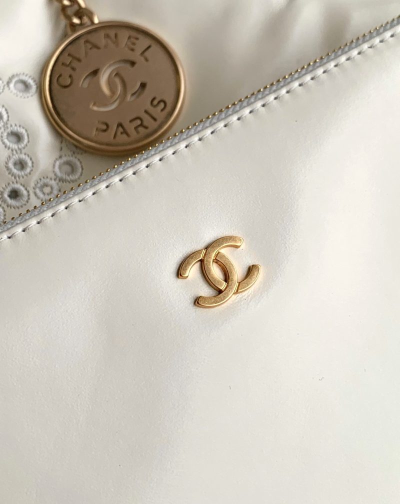 CC 25S Hobo Bag 30cm Cream Calfskin Gold Hardware