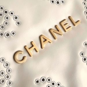 CC 25S Hobo Bag 30cm Cream Calfskin Gold Hardware