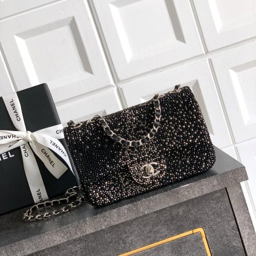 CC Classic Flap Bag 20cm Full Diamond Black Calfskin